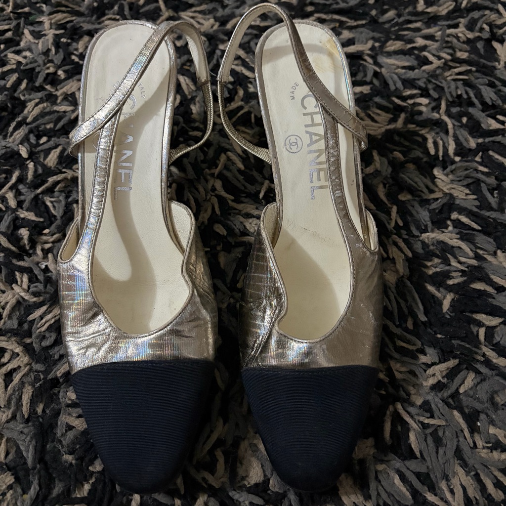 Authentic Chanel Metallic Silver Leather Black Cap Toe Slingback Heels 36